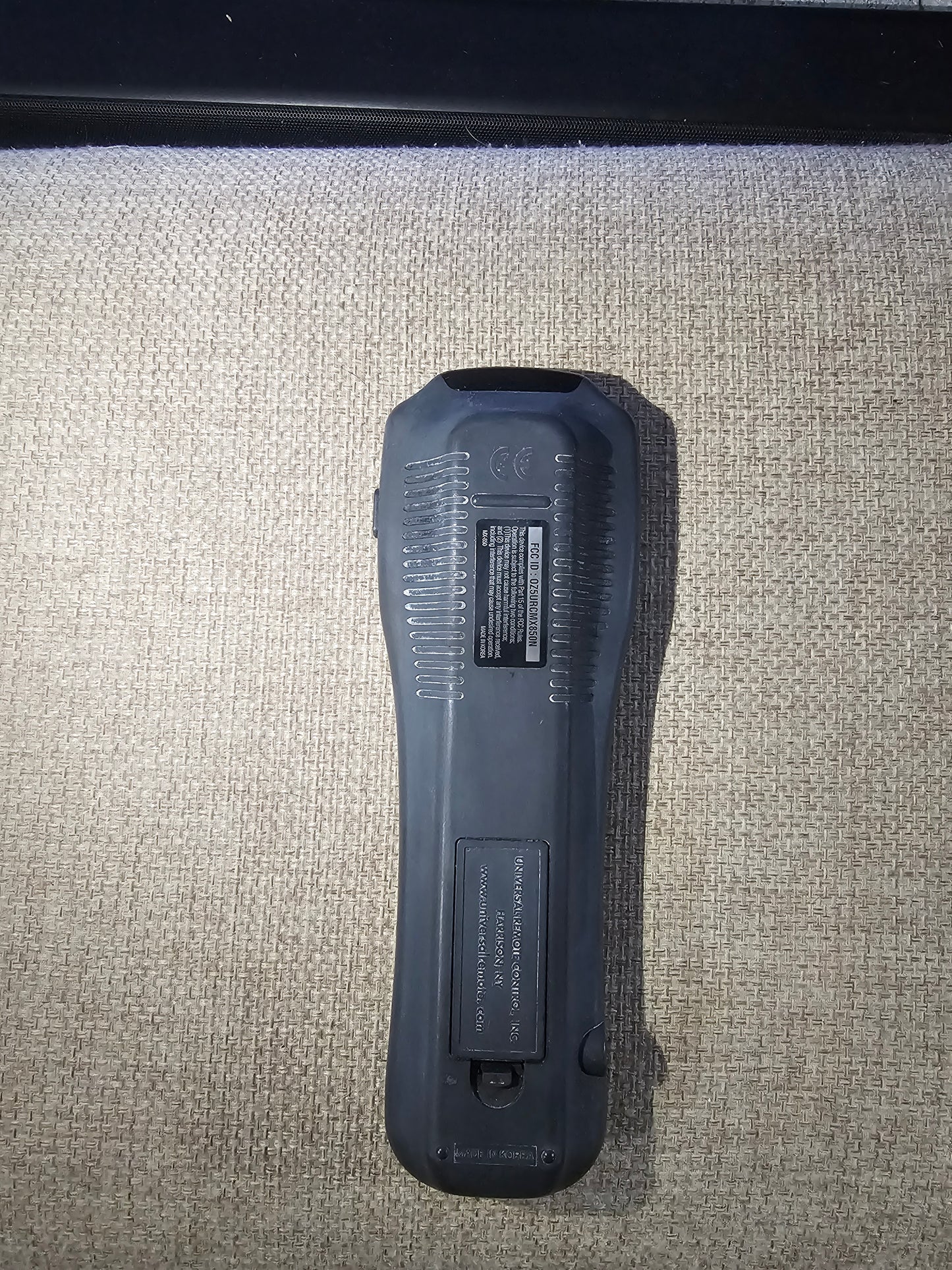 Aeros MX-850 Complete Control Universal Remote Control. Factory Reset. Very good