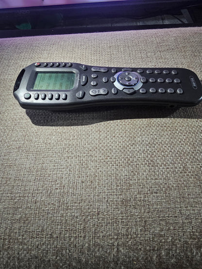 Aeros MX-850 Complete Control Universal Remote Control. Factory Reset. Very good