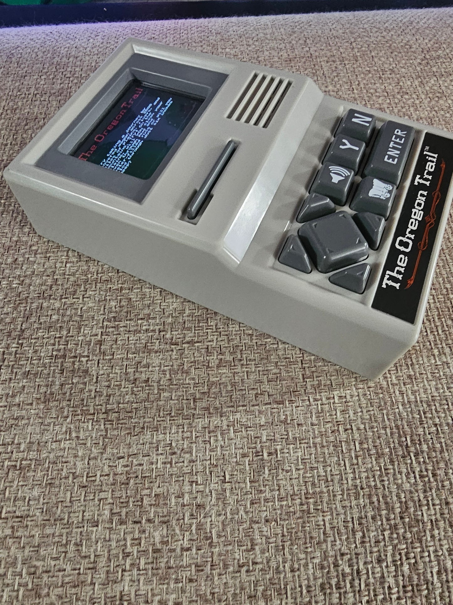 THE OREGON TRAIL Electronic Handheld Retro Classic Computer Video Game Tested
