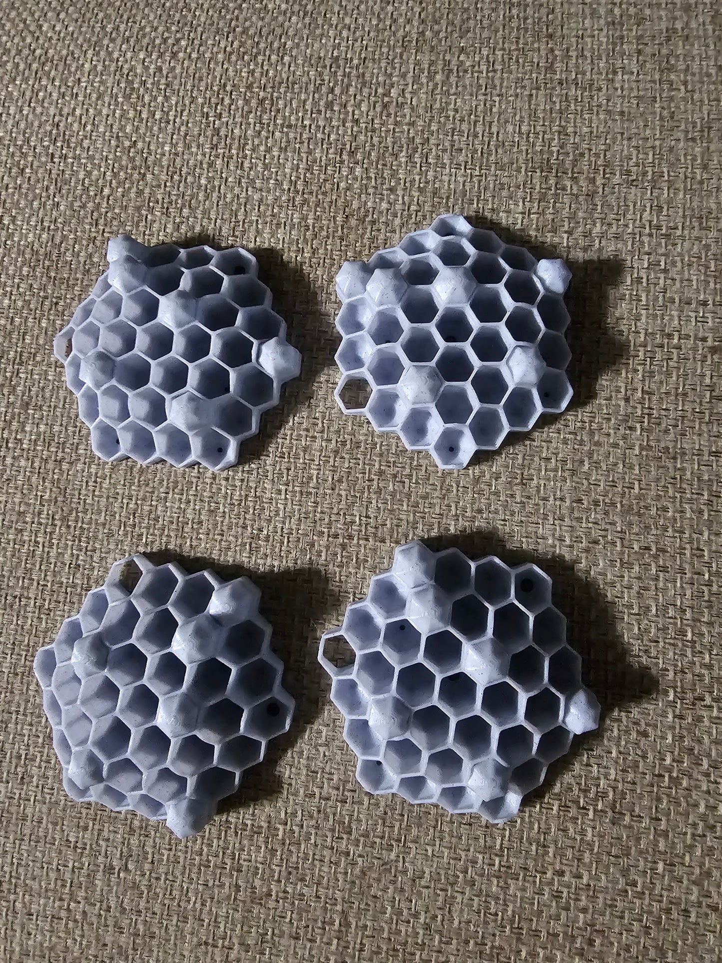 Chemical Free Wasp Nest Decoy Hornet Deterrent Off White Gray Pack of 4