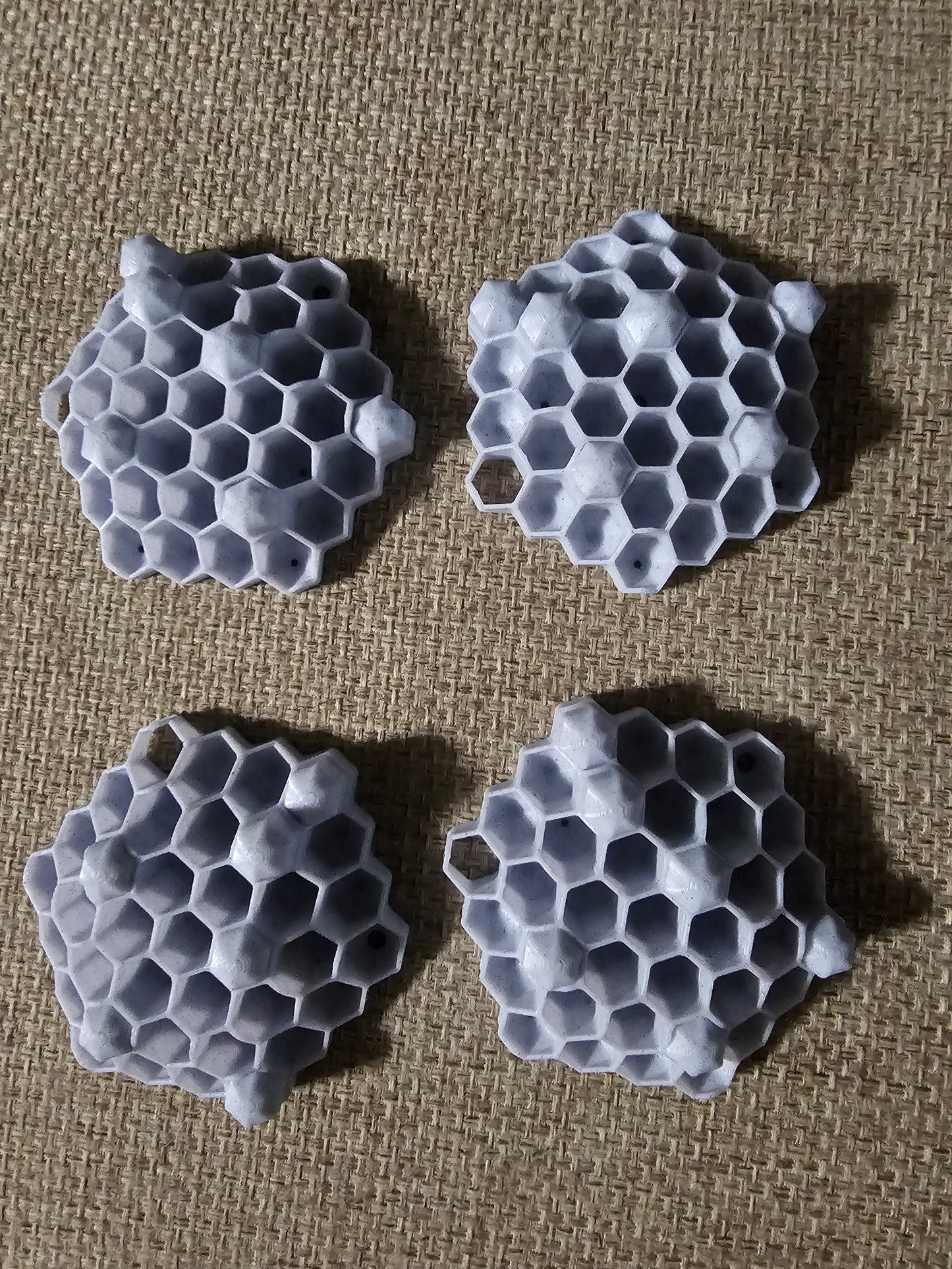 Chemical Free Wasp Nest Decoy Hornet Deterrent Off White Gray Pack of 4