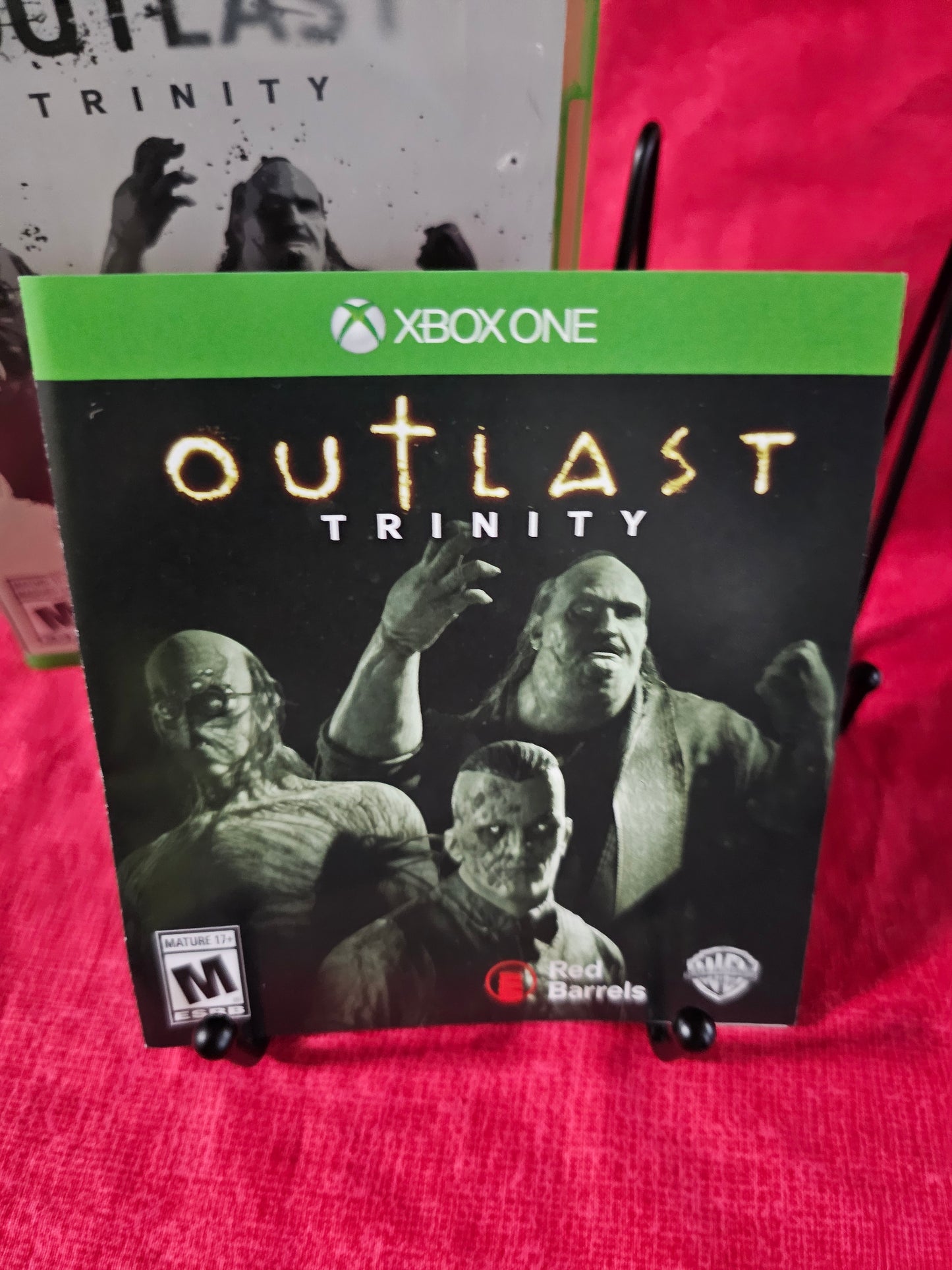 Outlast Trinity (2017, Microsoft Xbox One) Disc One Near Mint With Insert
