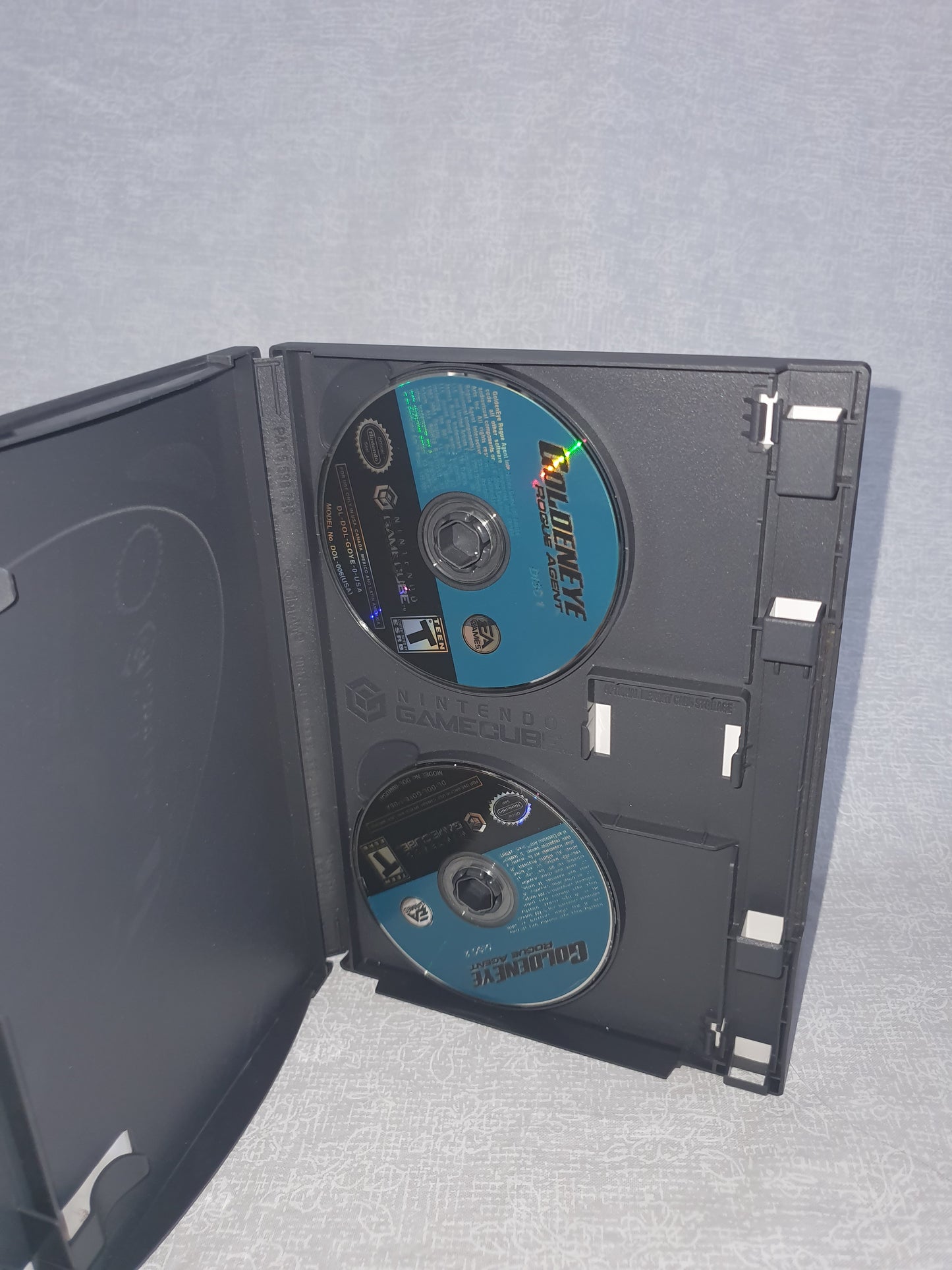 GoldenEye Rogue Agent Nintendo GameCube Very Good Discs Tested