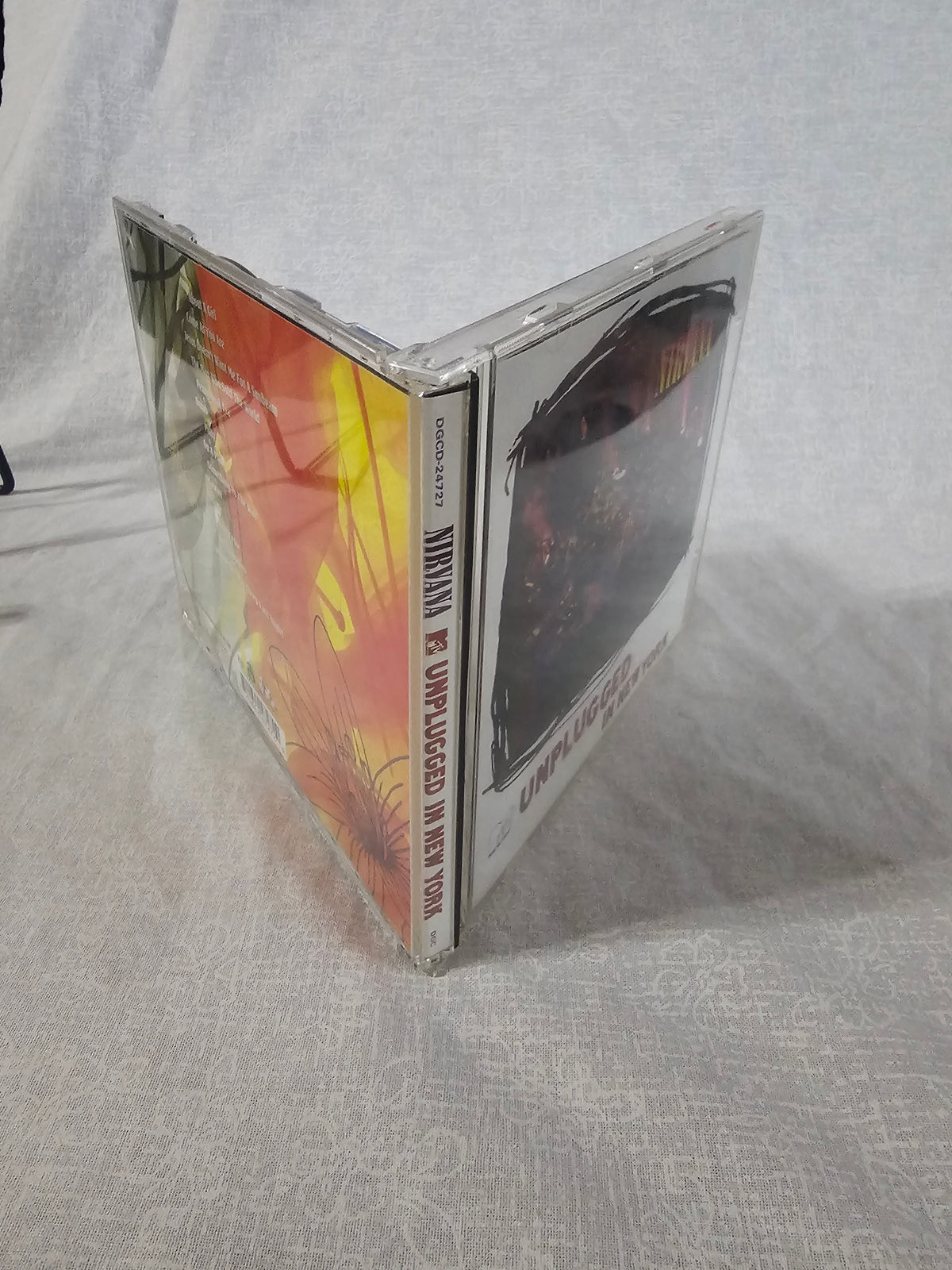 Nirvana: MTV Unplugged In New York Grunge Alt Rock Kurt Cobain DGCD-24727 1994