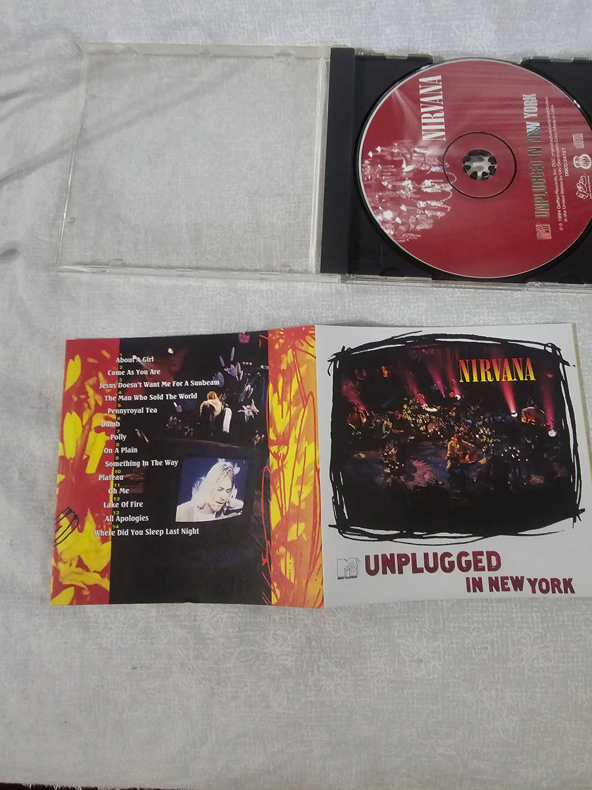 Nirvana: MTV Unplugged In New York Grunge Alt Rock Kurt Cobain DGCD-24727 1994