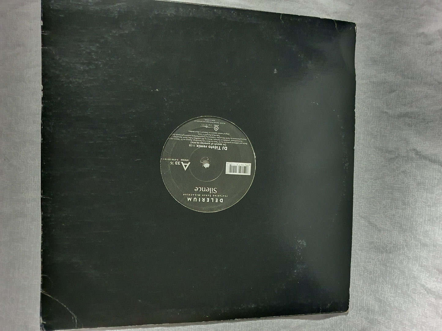 DELERIUM FT. SARAH MCLACHLAN: silence NETTWERK 12" Single 33 RPM VG+/VG+ Aria 067003311014