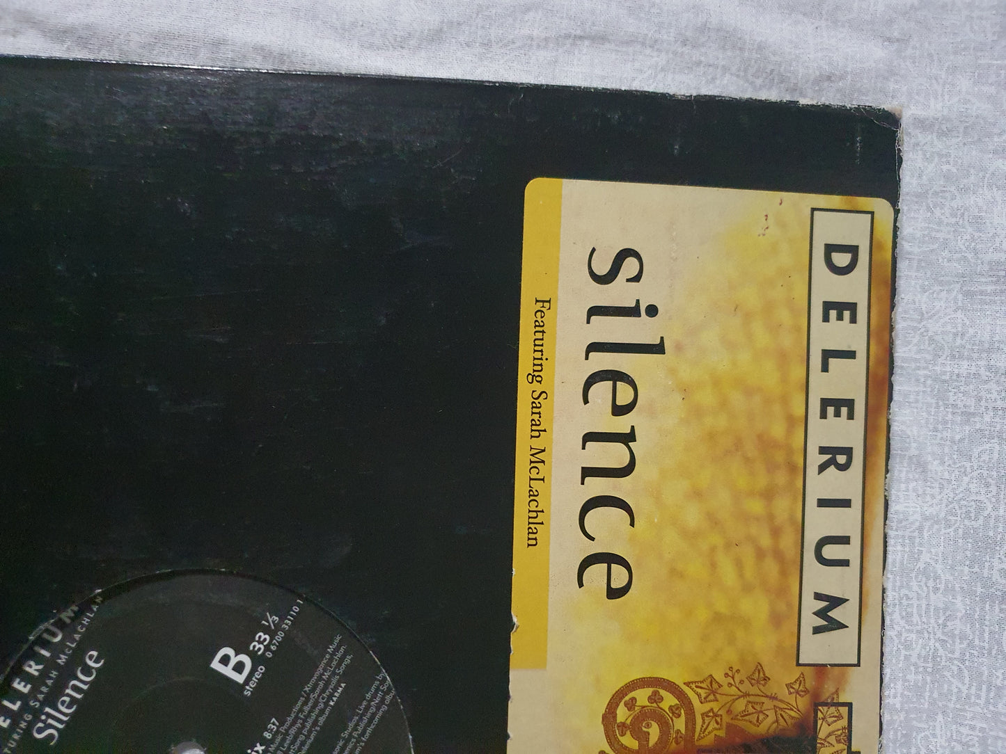 DELERIUM FT. SARAH MCLACHLAN: silence NETTWERK 12" Single 33 RPM VG+/VG+ Aria 067003311014