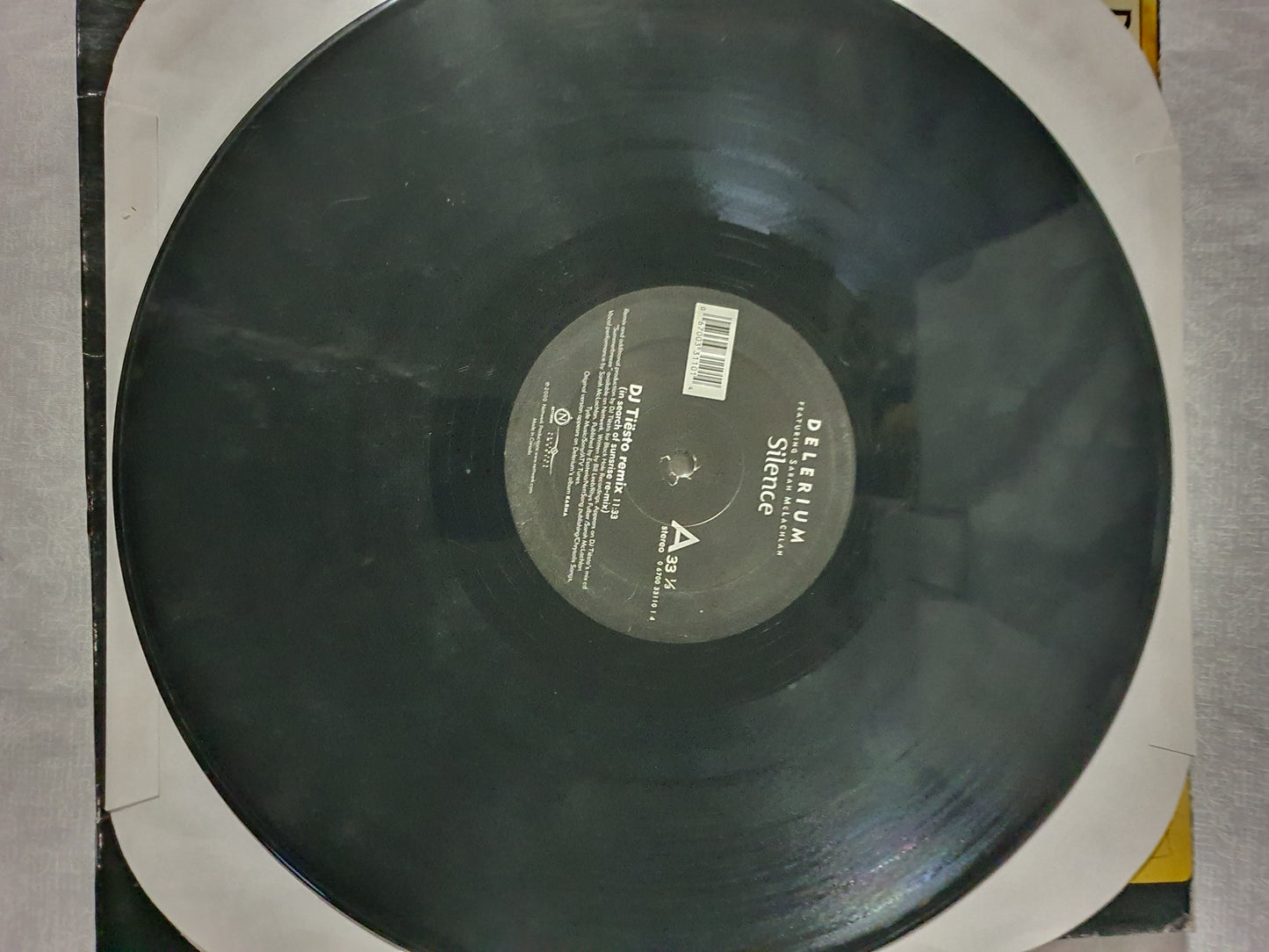 DELERIUM FT. SARAH MCLACHLAN: silence NETTWERK 12" Single 33 RPM VG+/VG+ Aria 067003311014