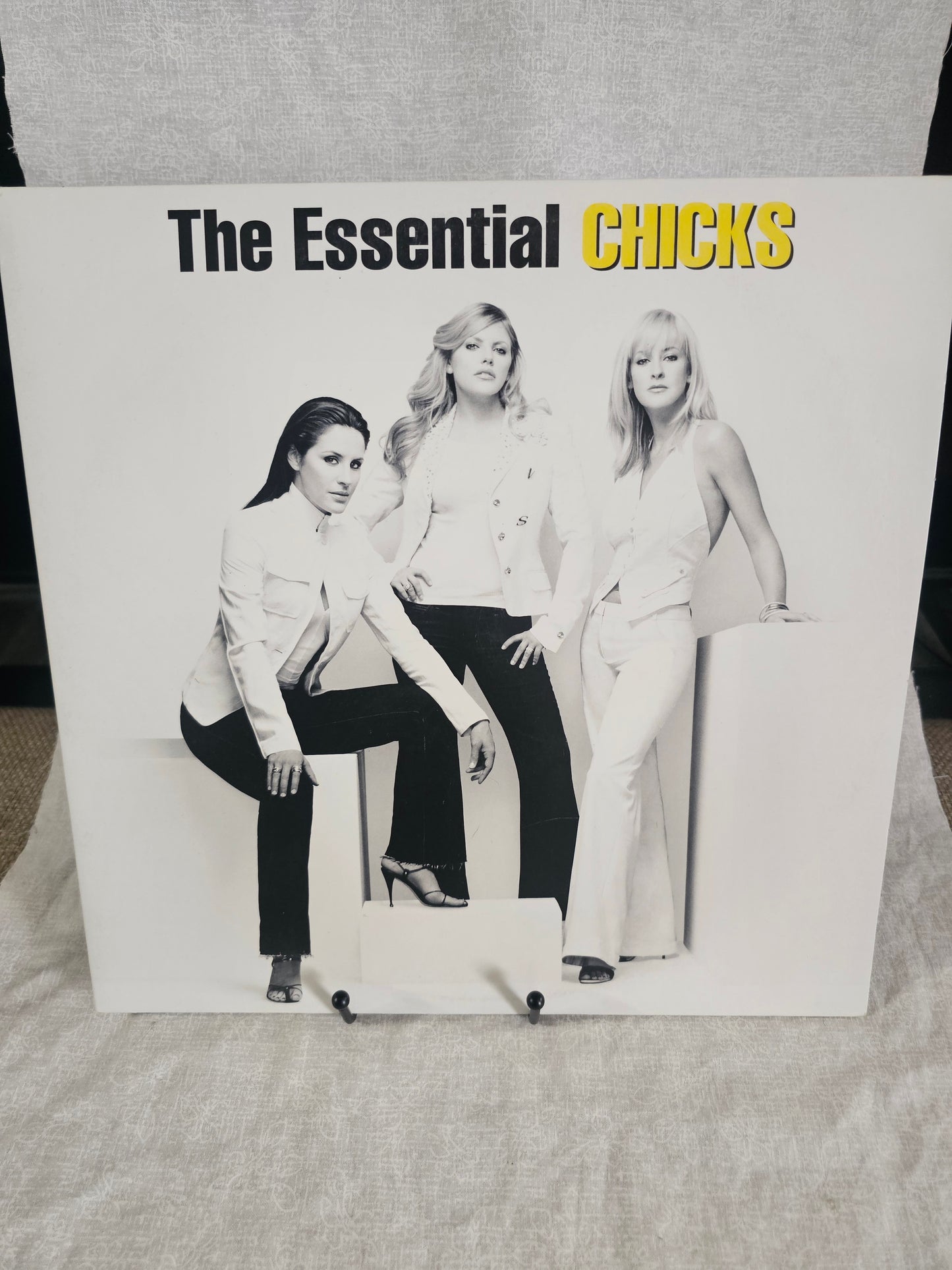 The Chicks Vinyl The Essential Chicks Record Yellow LP 2021 EX/EX 19439804701