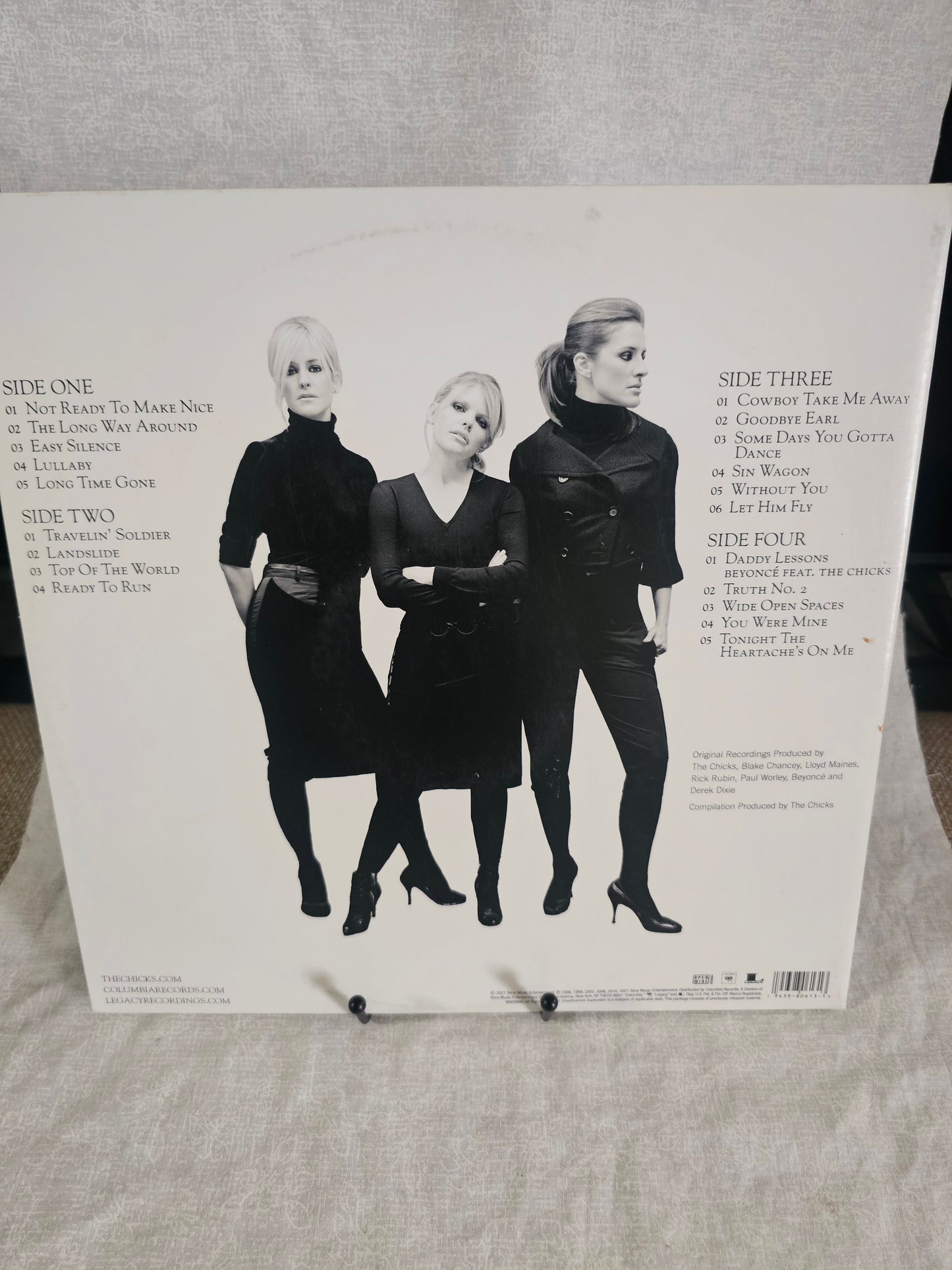 The Chicks Vinyl The Essential Chicks Record Yellow LP 2021 EX/EX 19439804701