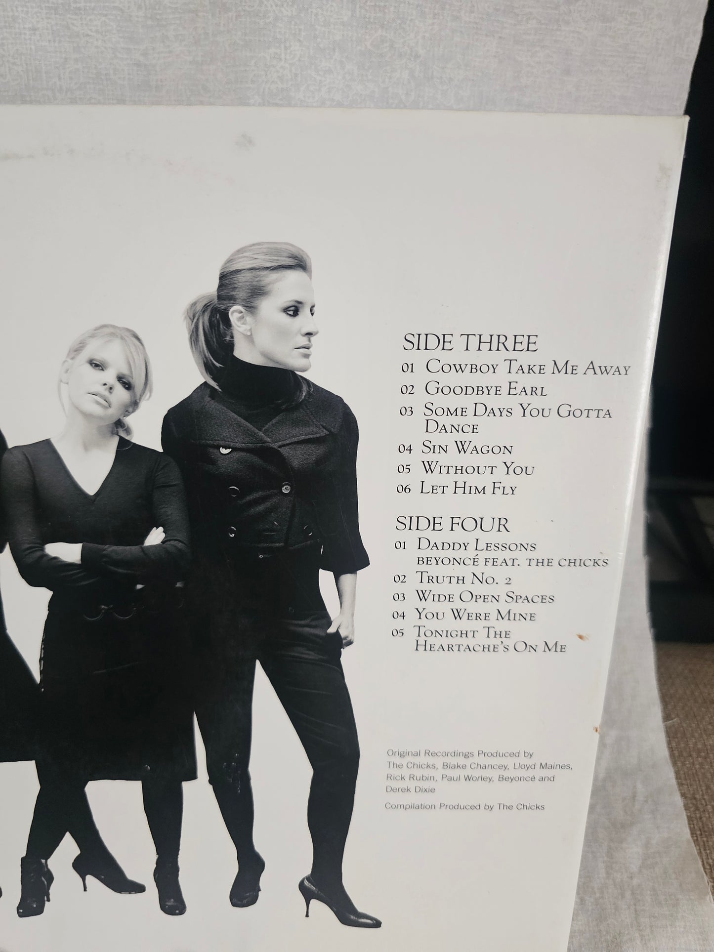 The Chicks Vinyl The Essential Chicks Record Yellow LP 2021 EX/EX 19439804701