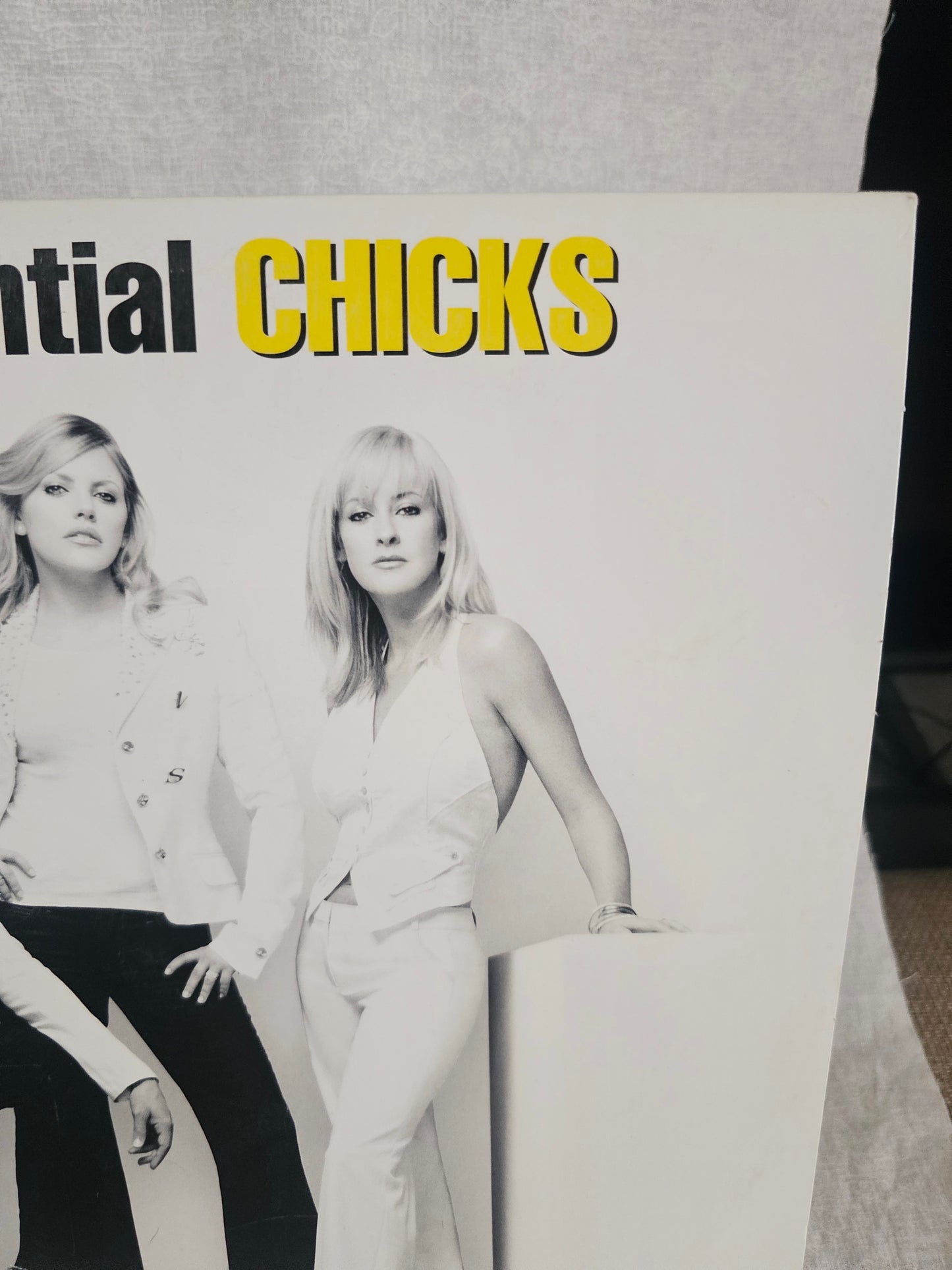 The Chicks Vinyl The Essential Chicks Record Yellow LP 2021 EX/EX 19439804701