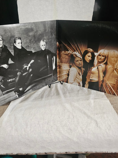 The Chicks Vinyl The Essential Chicks Record Yellow LP 2021 EX/EX 19439804701