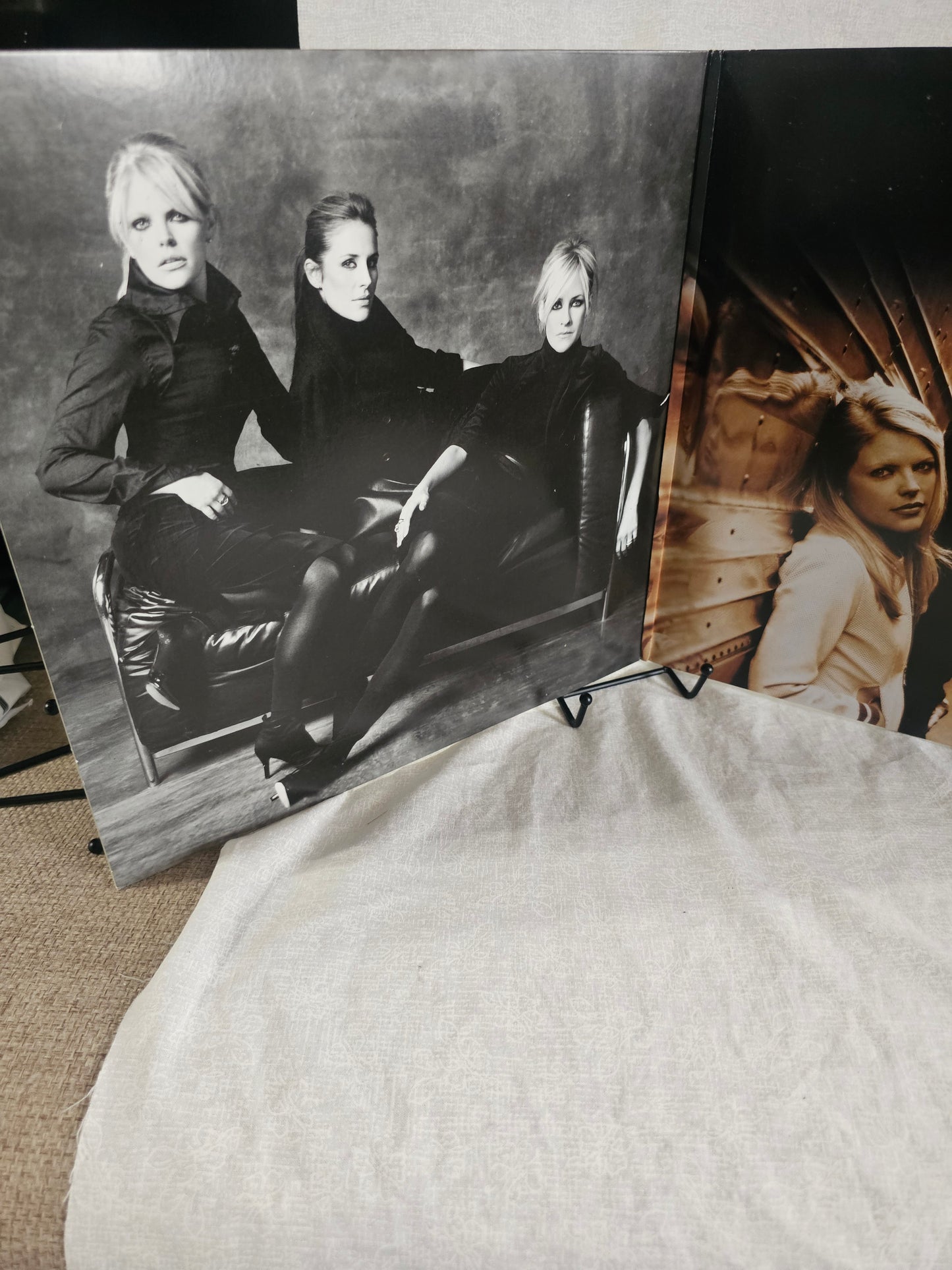 The Chicks Vinyl The Essential Chicks Record Yellow LP 2021 EX/EX 19439804701