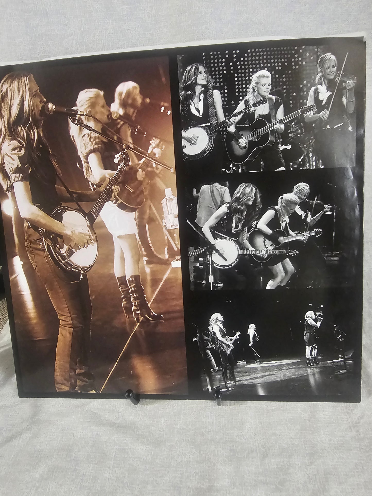 The Chicks Vinyl The Essential Chicks Record Yellow LP 2021 EX/EX 19439804701