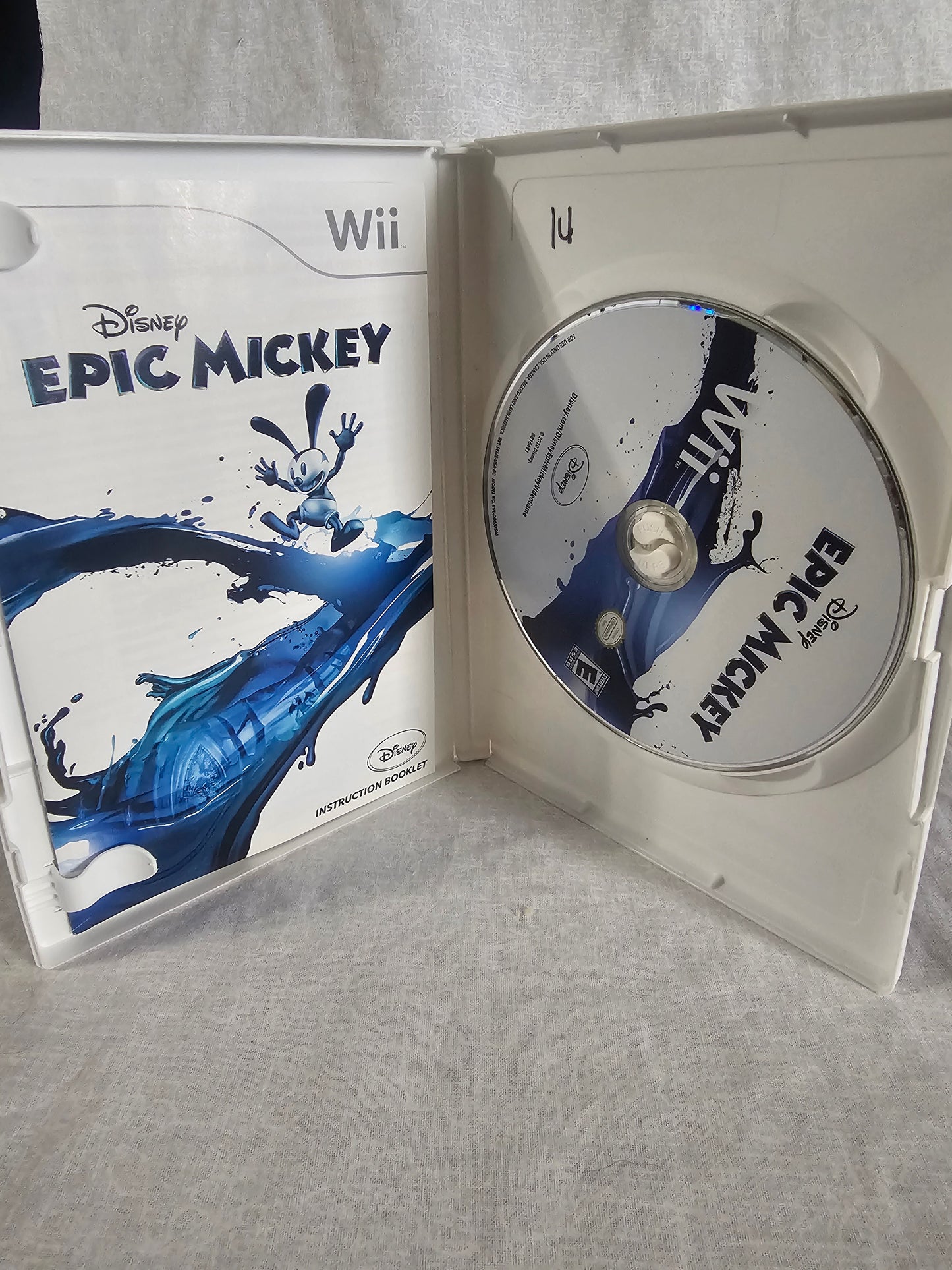 Disney Epic Mickey (Nintendo Wii, 2010) Complete CIB RVL-SEME-USA-B0 Manuel