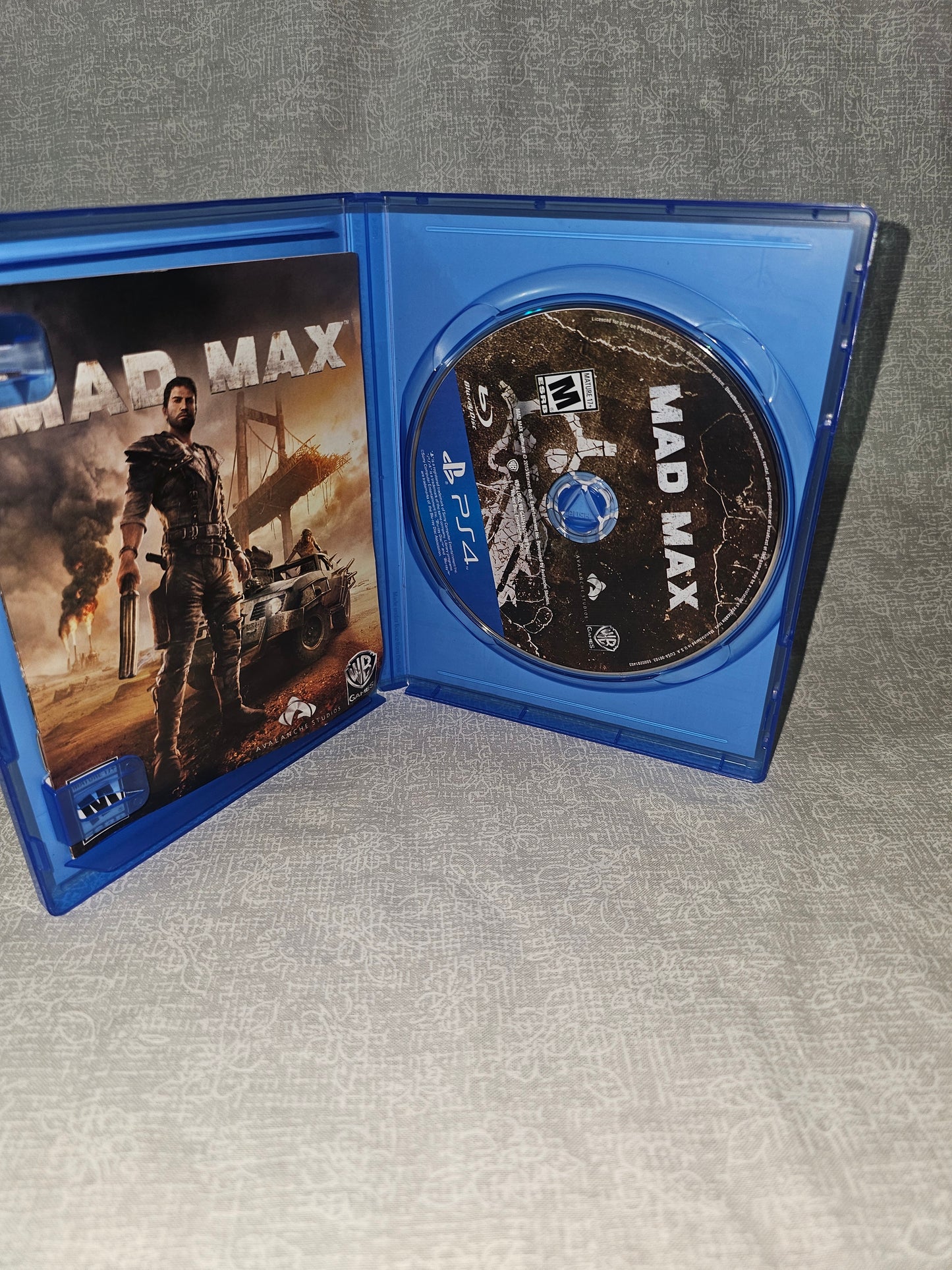 Mad Max (Sony PlayStation 4, 2015) Complete CIB