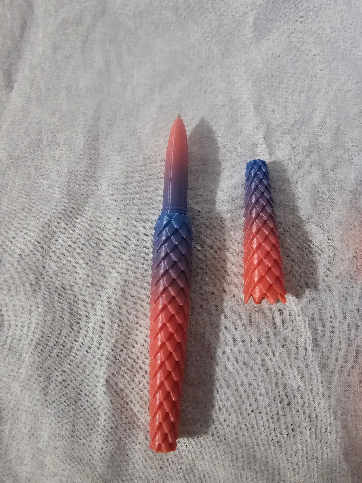 Dragon Scale Ballpoint Pen Converter Cover Scale Armor Accent Purple Pink G2 Pen