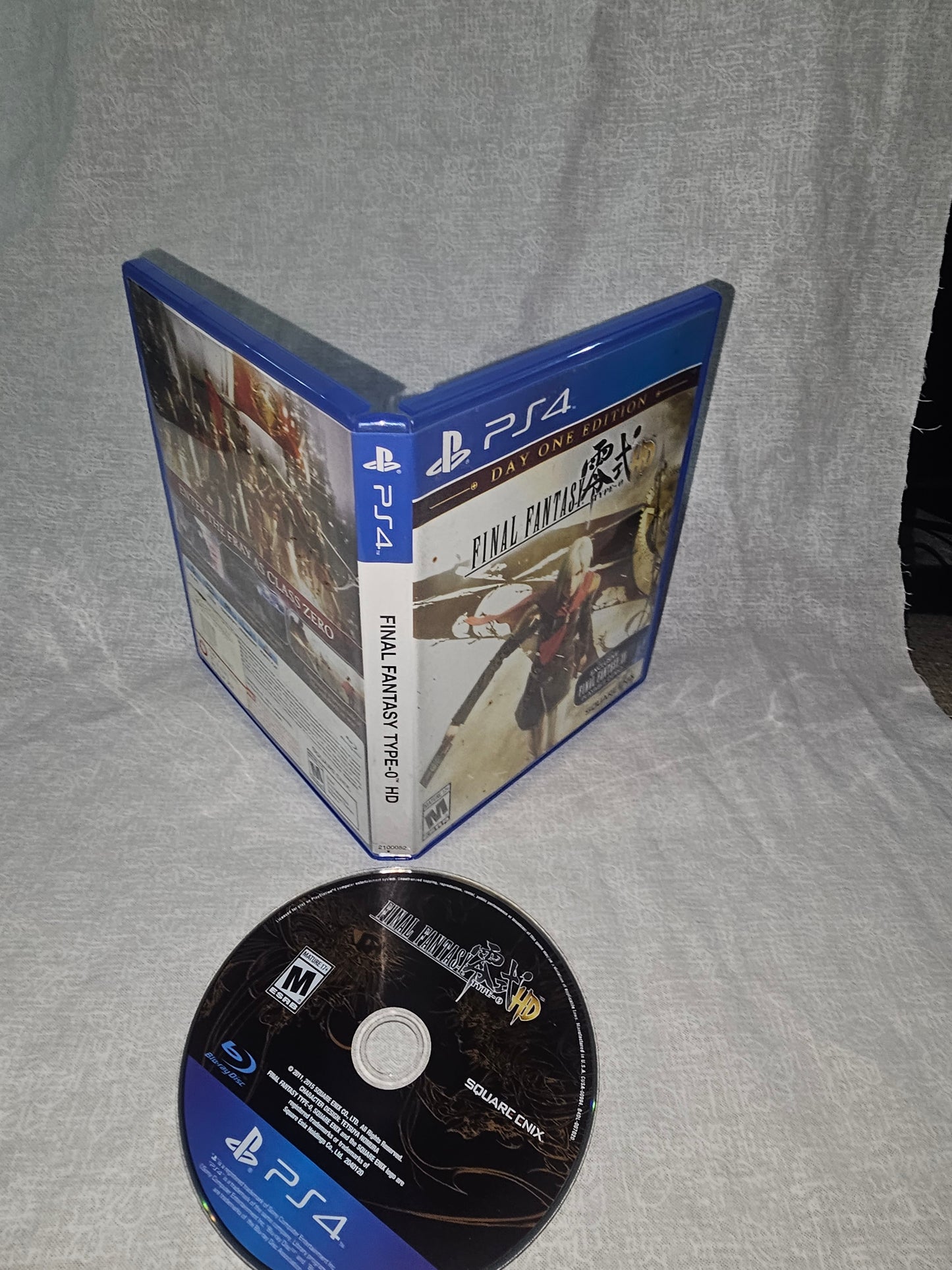 Final Fantasy Type-0 HD - Day One Edition (Sony PlayStation 4, 2015)