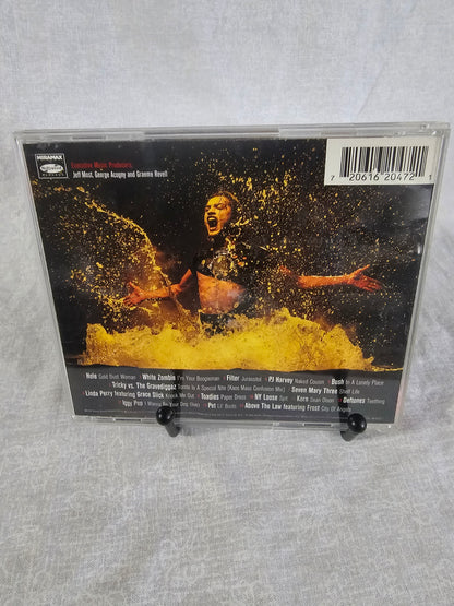 The Crow City of Angels Soundtrack CD Deftones Hole Korn Comic Insert MH-62047-2