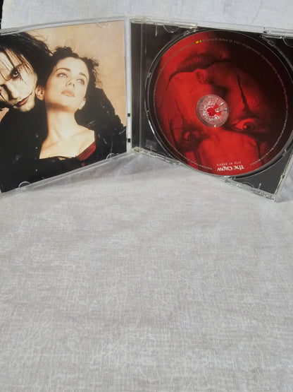 The Crow City of Angels Soundtrack CD Deftones Hole Korn Comic Insert MH-62047-2