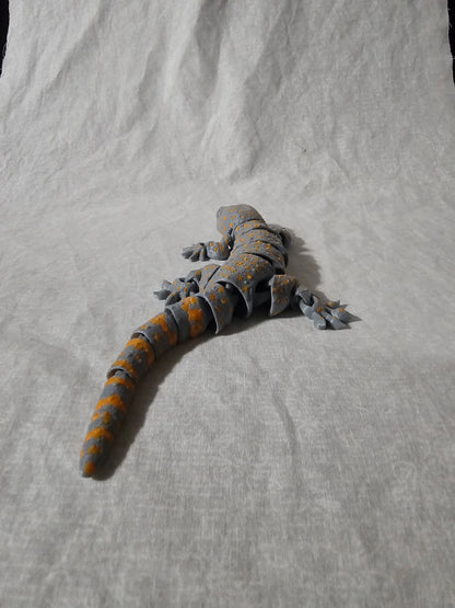 Gecko Fidget Articulated Desk Buddy Home Décor Educational School Handmade New 2 Pack