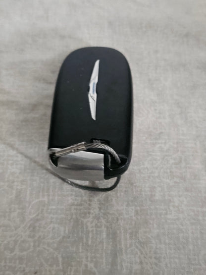 Oem Electronic 5 Button Remote Start Key Fob For 2019-2023 Chrysler 300 Untested