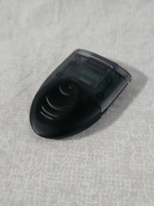 Original Microsoft XBOX Mad Catz Memory Card Unit 8MB Clear /Black Item # 4507