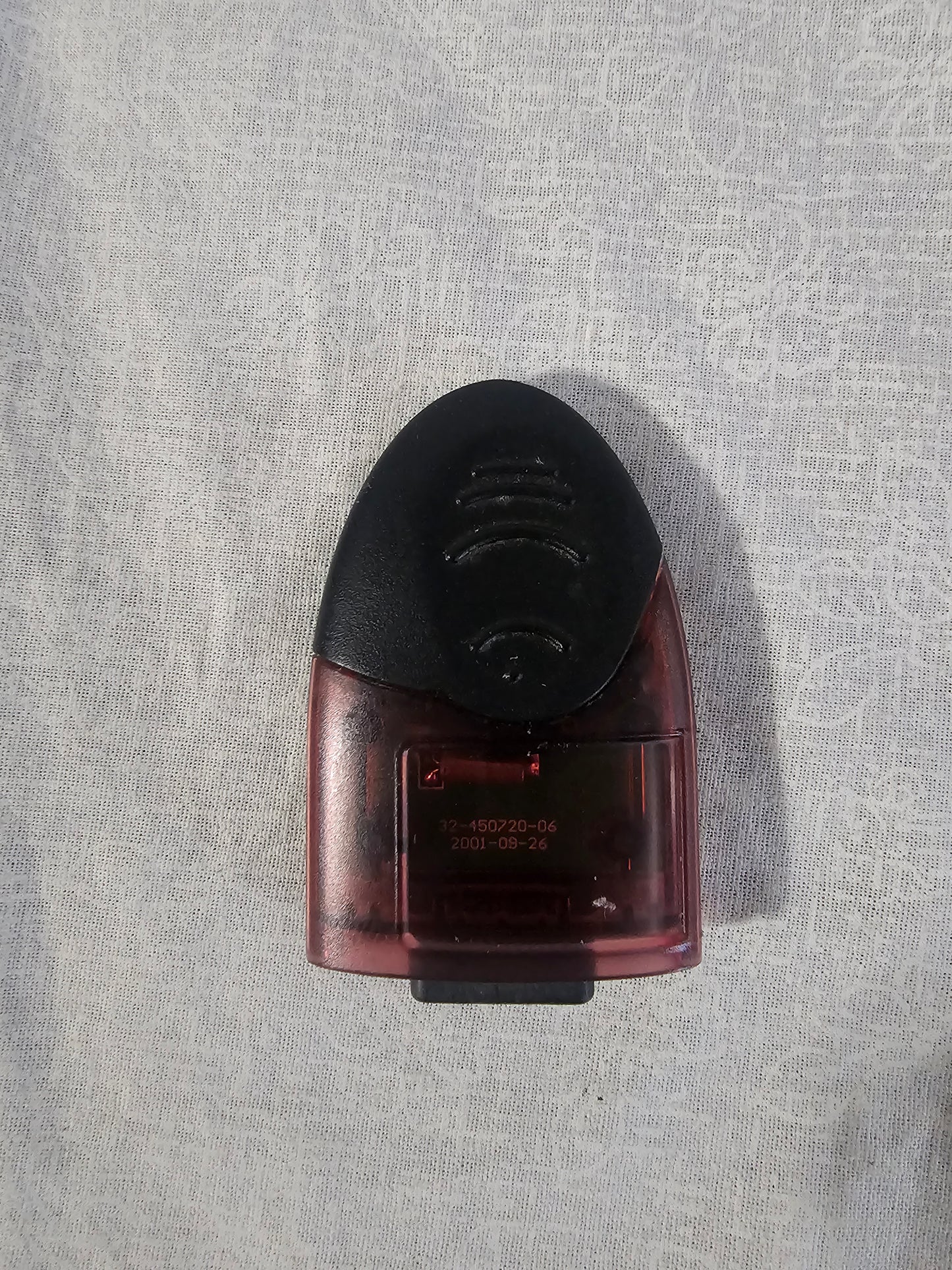 Original Microsoft XBOX Mad Catz Memory Card Unit 8MB Clear /Red Item # 4507