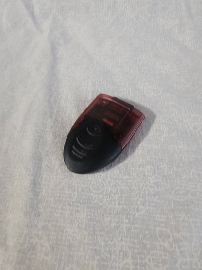 Original Microsoft XBOX Mad Catz Memory Card Unit 8MB Clear /Red Item # 4507
