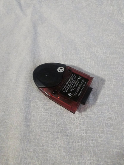 Original Microsoft XBOX Mad Catz Memory Card Unit 8MB Clear /Red Item # 4507