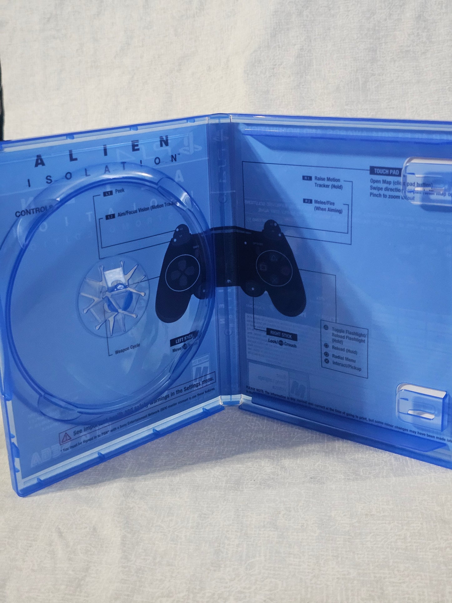 Alien: Isolation (Sony PlayStation 4, 2014) Near Mint Complete Region Free CIB