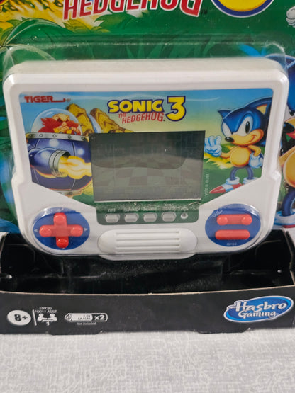 Sonic 3 Tiger Electronic Toy - Vintage Handheld Game | Retro Sonic the Hedgehog 3 Electronic Game for Gamers, Kids, Adults & Collectors