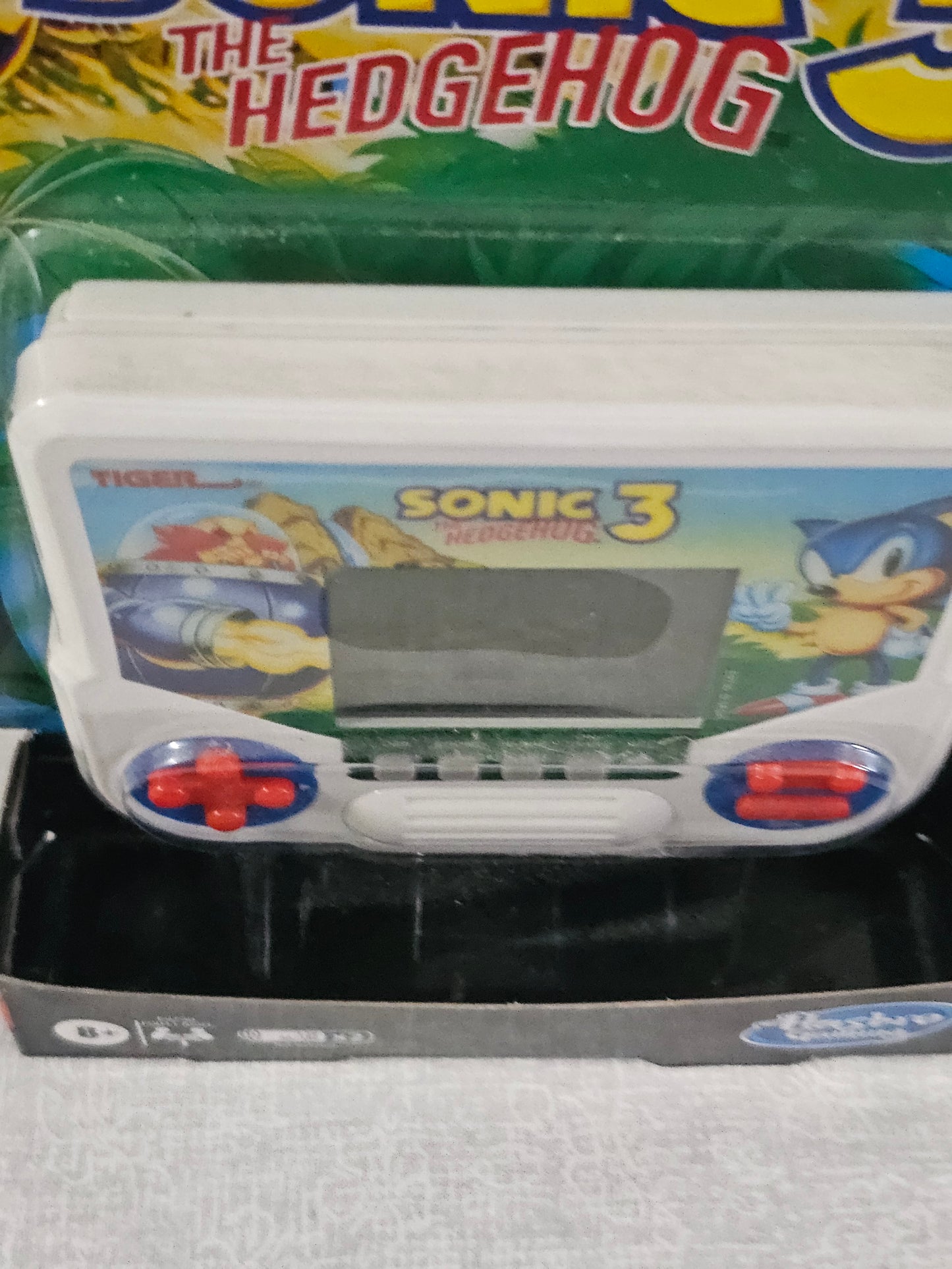 Sonic 3 Tiger Electronic Toy - Vintage Handheld Game | Retro Sonic the Hedgehog 3 Electronic Game for Gamers, Kids, Adults & Collectors