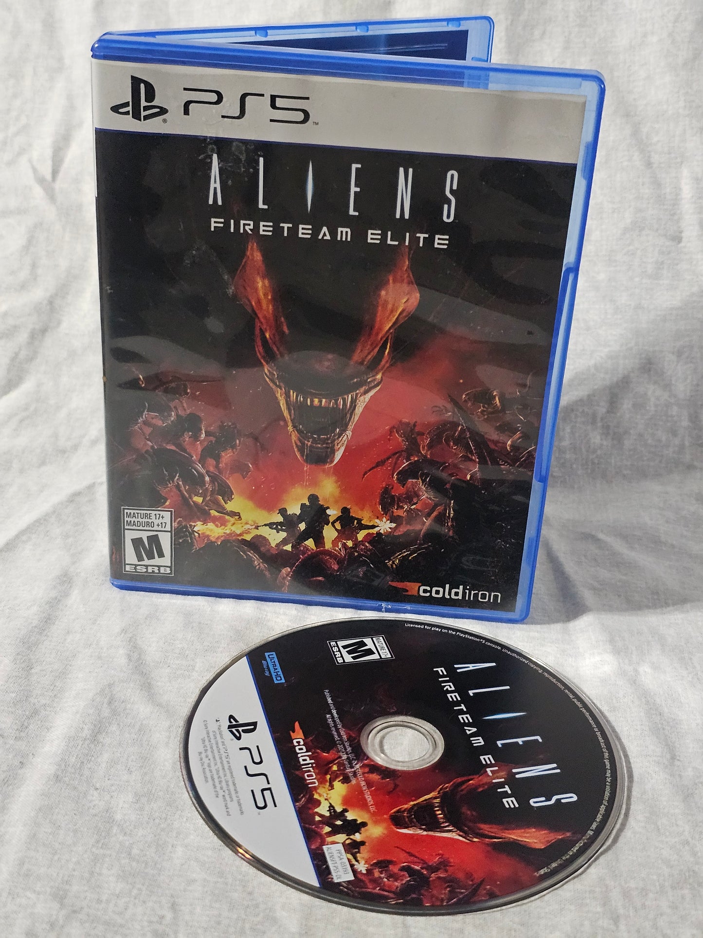 Aliens Fireteam Elite (Sony PlayStation 5, 2021)