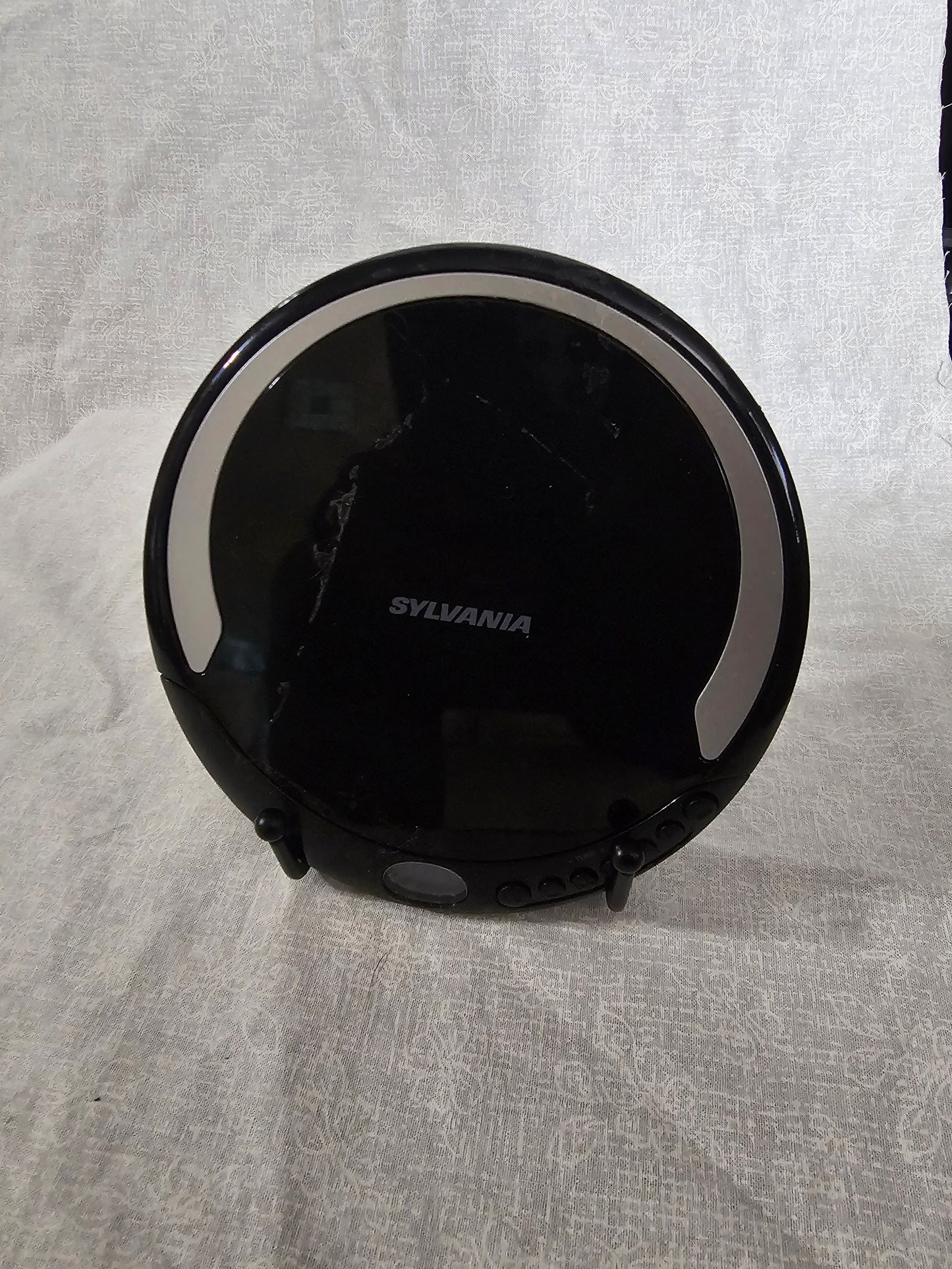 Sylvania Personal Compact Portable CD Player Black with Stereo Earbuds