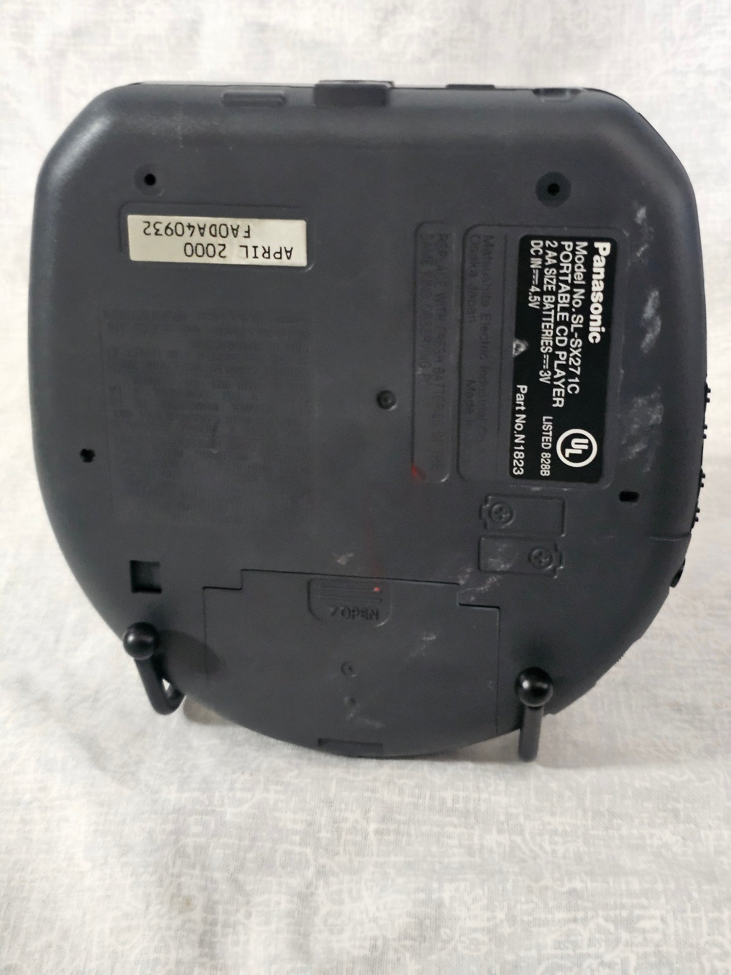 Panasonic SL-SX271C Portable CD Player 40-Second Anti-Shock Feature - Works YWK