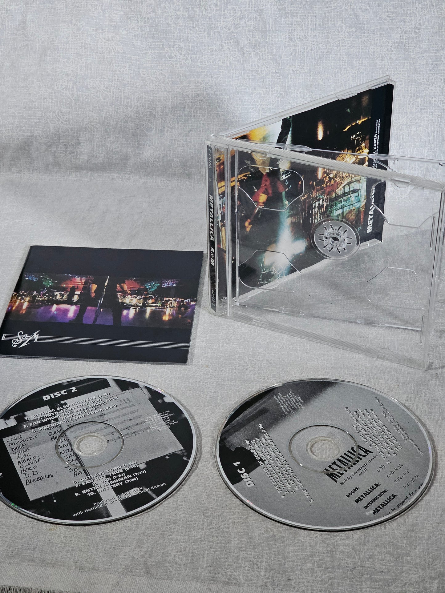 Metallica S&M 2 Disc CD 1999 Symphony Metal Live San Francisco Orchestra Elektra Collector Double Album Enter Sandman Original Pressing Set