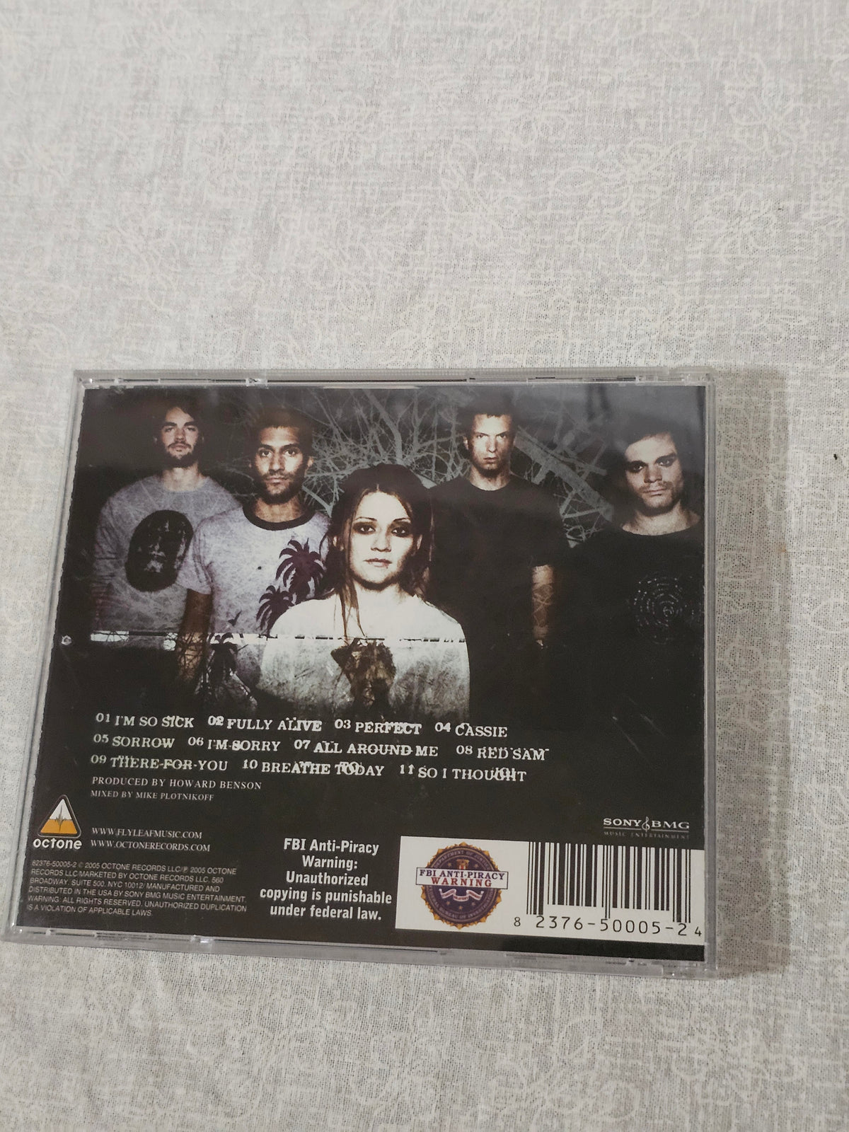 Flyleaf CD 2005 Self Titled Debut Alternative Metal Post Grunge Octone Records Fully Alive All Around Me Christian Rock Collector Edition
