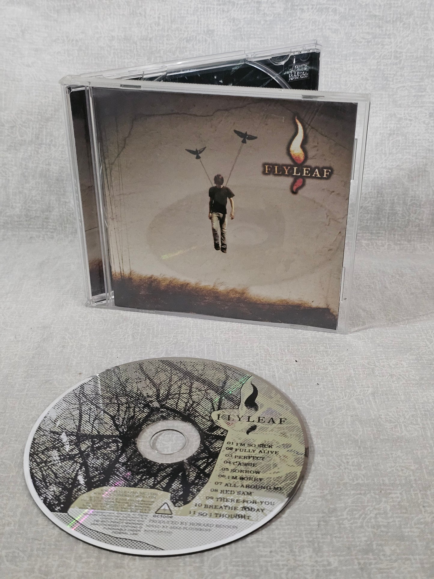Flyleaf CD 2005 Self Titled Debut Alternative Metal Post Grunge Octone Records Fully Alive All Around Me Christian Rock Collector Edition