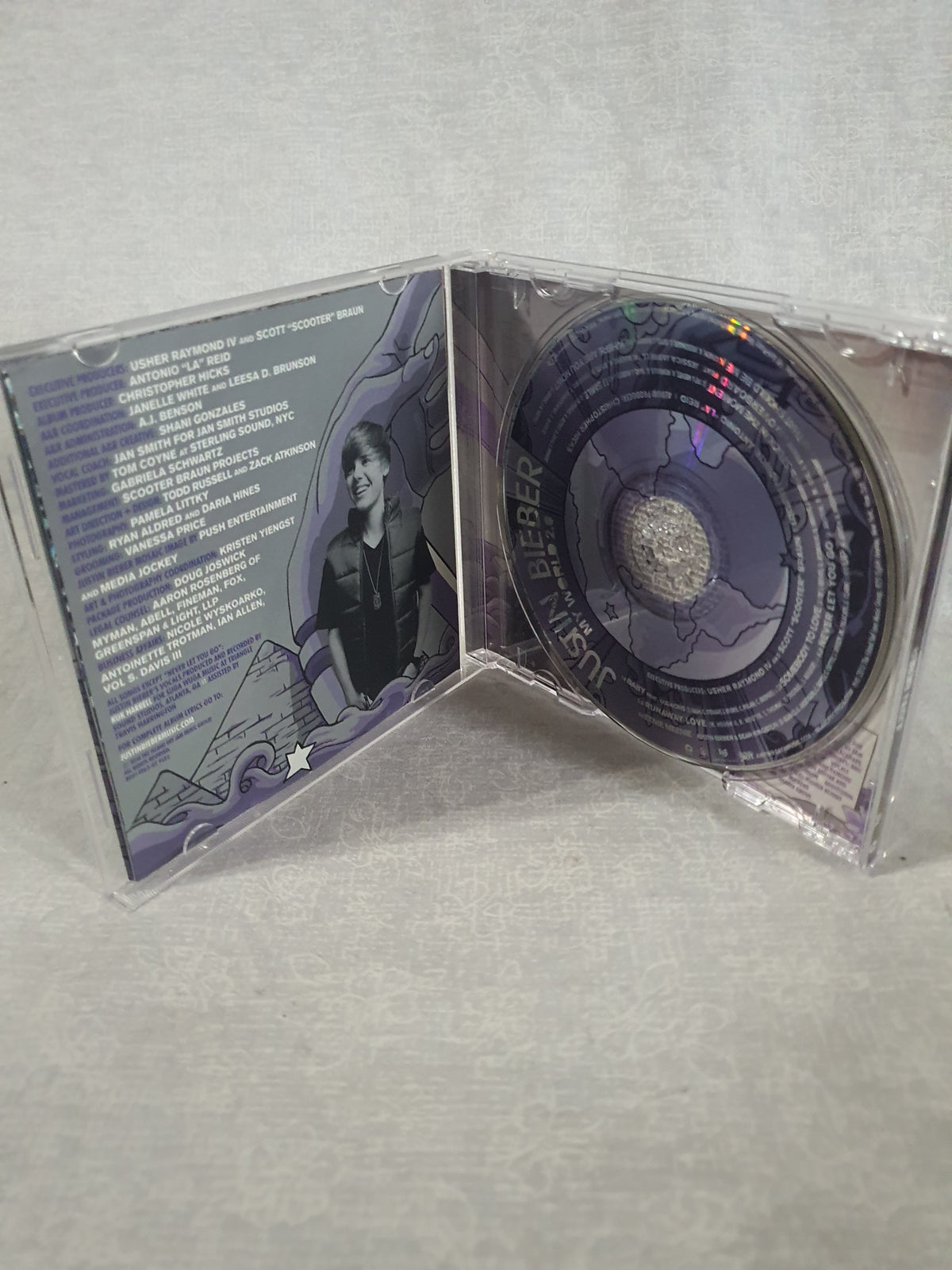 Justin Bieber My World 2.0 CD 2010 Album Baby Somebody To Love Island Def Jam Teen Pop Collector Edition