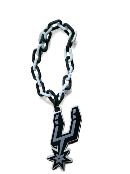 San Antonio Spurs Basketball Playoff Hype Chain – 8" Pendant 32" Chain NBA Fan Necklace for Spurs Nation