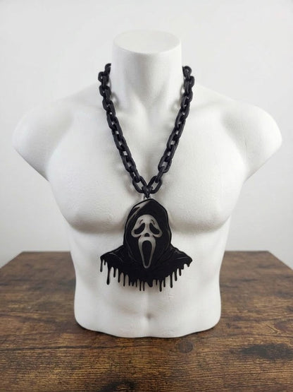 New Ghost Face Hype Chain Scream Mask 9x7" Pendant Necklace - Horror Movie Scream Mask Chain - Ghostface Costume Jewelry Accessory 32" Chain