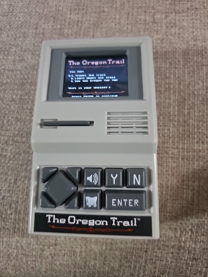 THE OREGON TRAIL Electronic Handheld Retro Classic Computer Video Game Tested