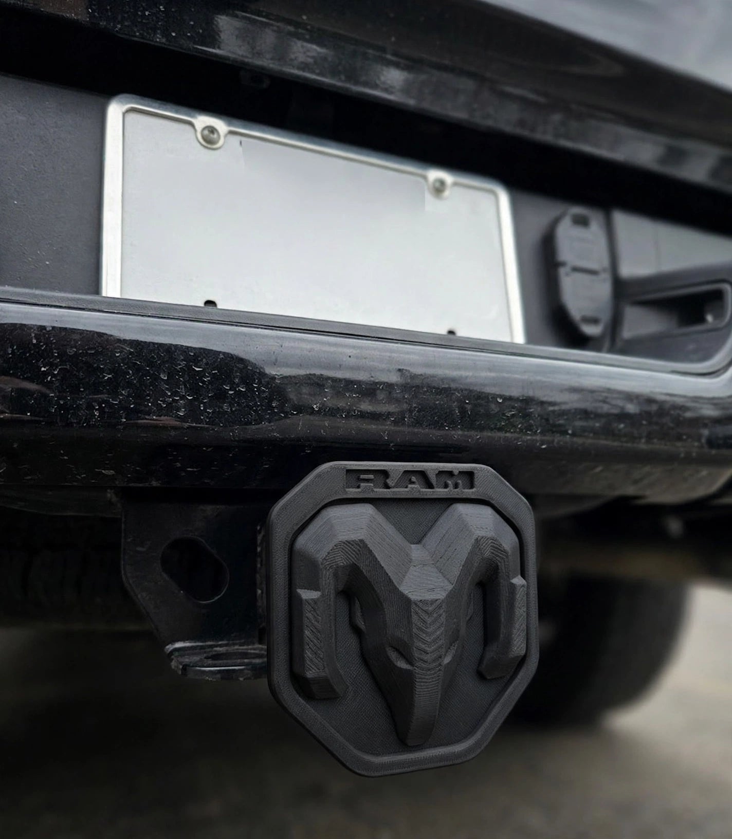 Dodge RAM 2" Tow Hitch Cover Plug Cap - RAM Emblem Receiver Plug for 1500 2500 3500 Trucks, Matte Black Cover for 2 Inch Receiver Hitch Tube