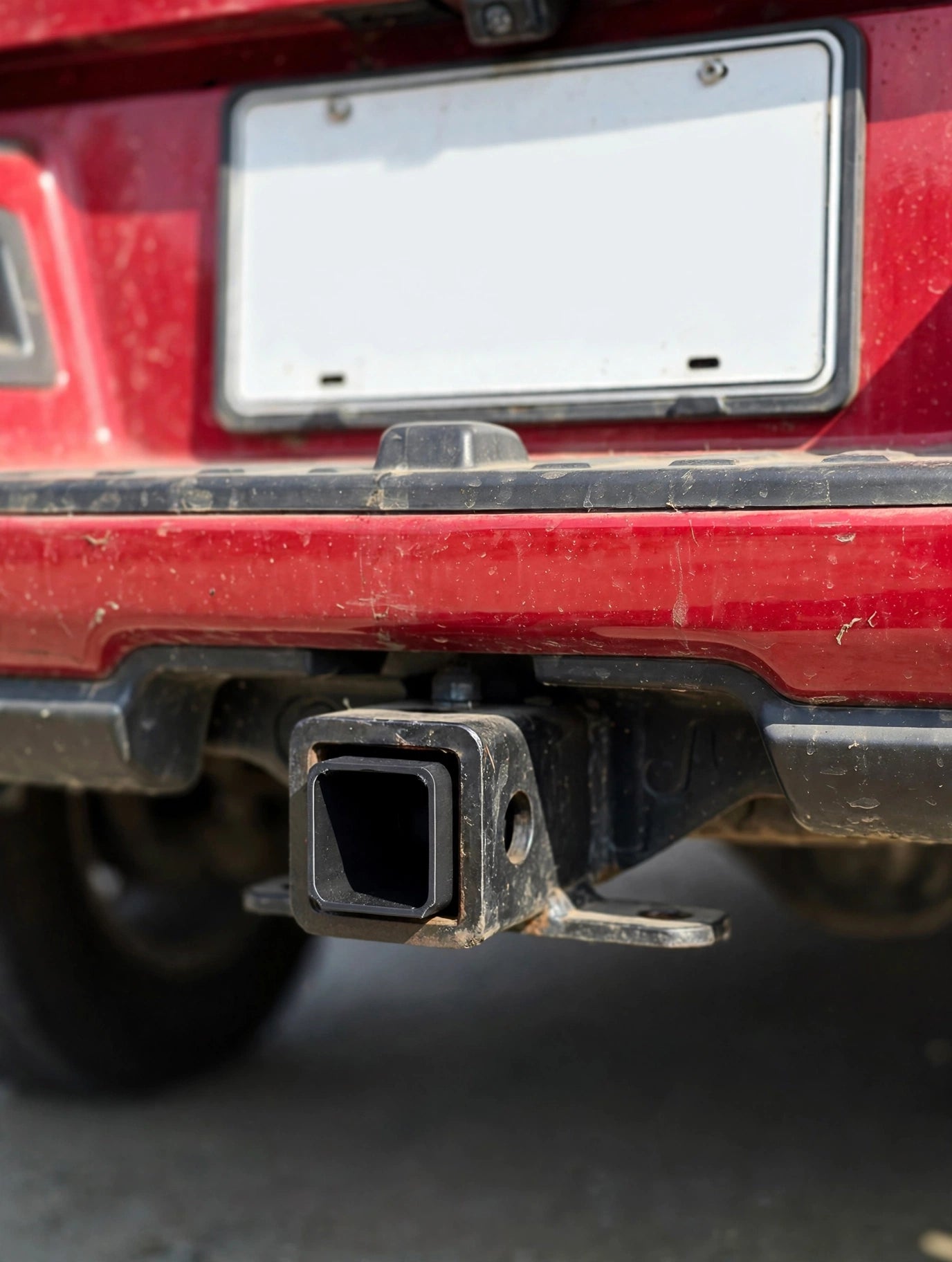 Heavy-Duty 2-Inch Trailer Hitch Vault Hidden Compartment Cover Weatherproof Secure Container Spare Key Cash Card Emergency Accessory Kit Box - Black