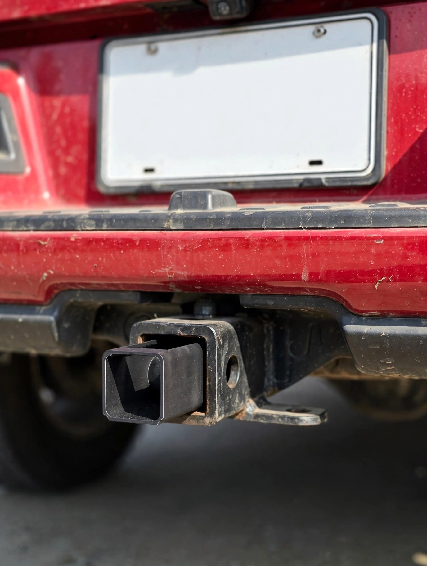 Heavy-Duty 2-Inch Trailer Hitch Vault Hidden Compartment Cover Weatherproof Secure Container Spare Key Cash Card Emergency Accessory Kit Box - Black