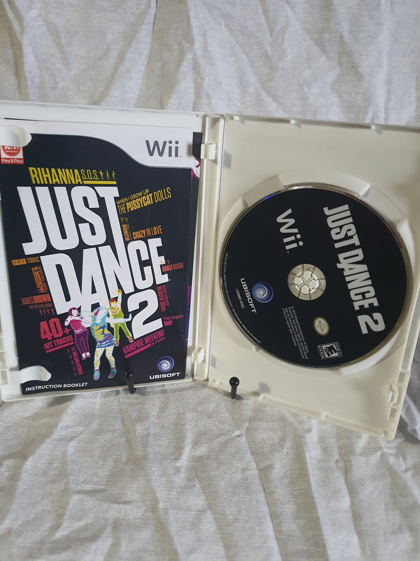 Just Dance 2 (Nintendo Wii, 2010) Complete CIB Near Mint Clean RVL-SD2E-USO-B0